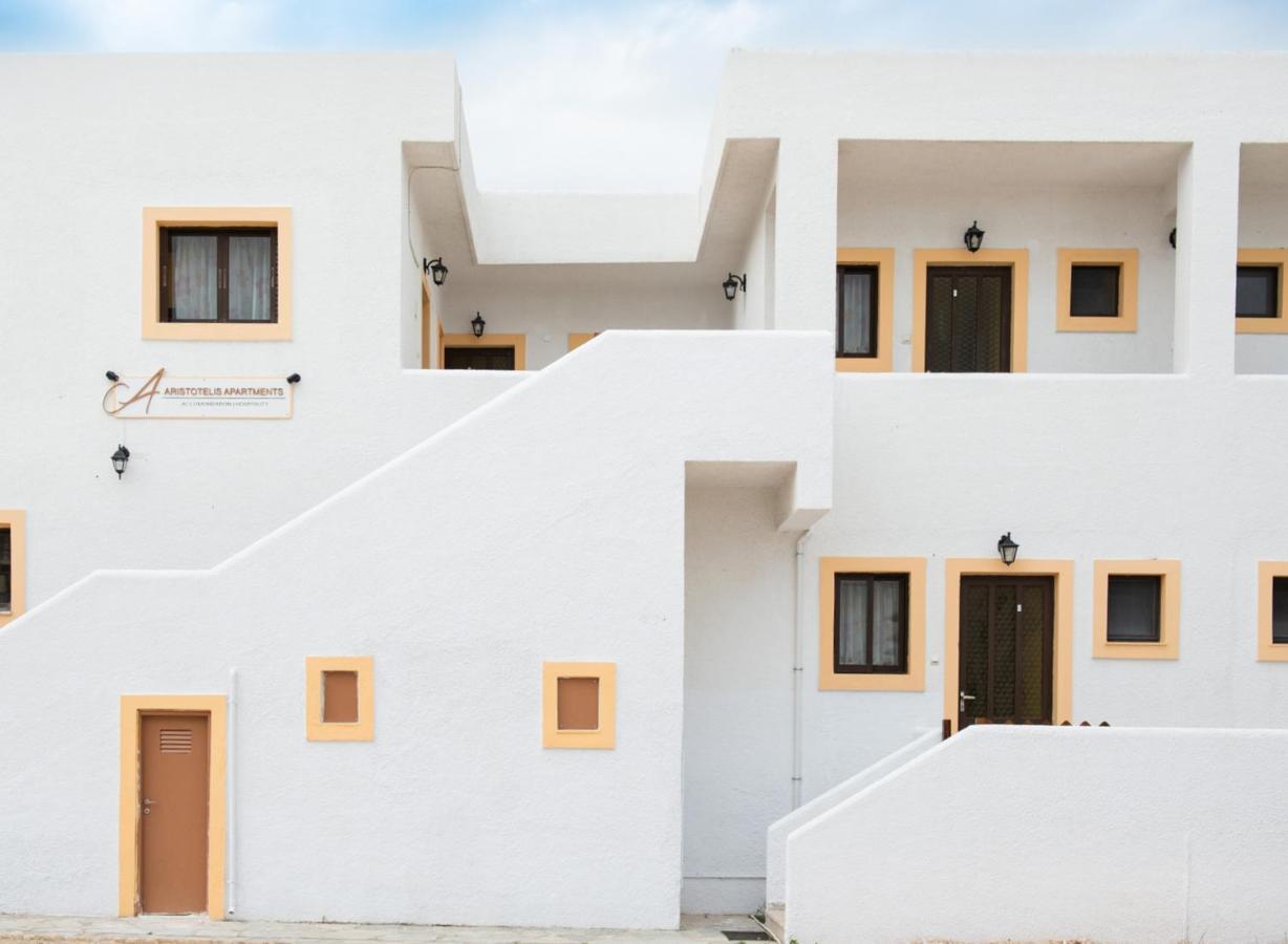 Vathí Aristotelis Apartments מראה חיצוני תמונה
